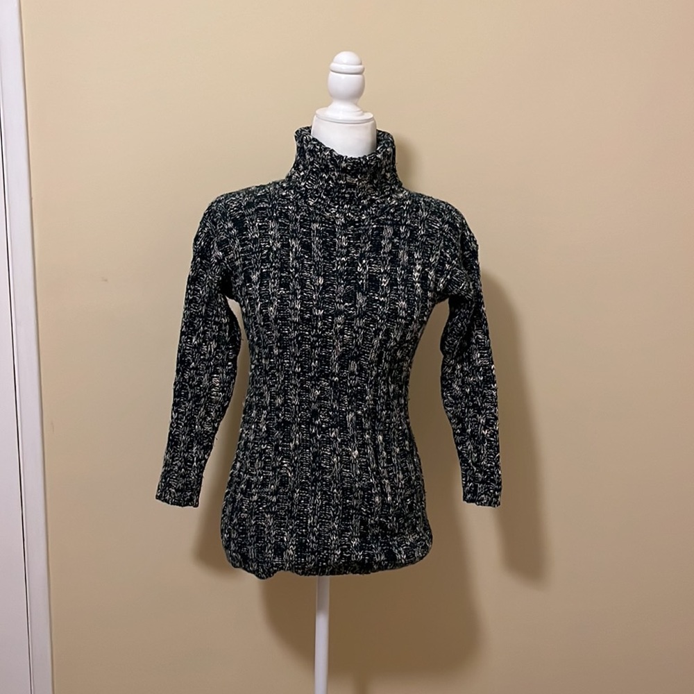 Chunky knit turtleneck.